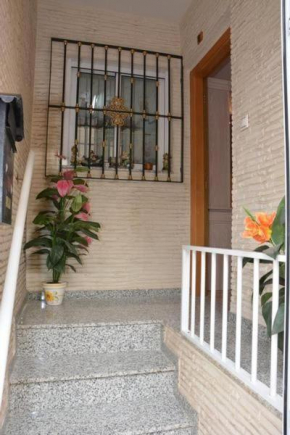 Charmante Wohnung Mit Garten, Grill Und Terrasse